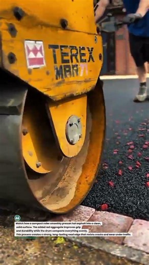 Perfect Asphalt Edge Compaction with Roller Finish 🔥 #RoadWork #Construction #Asphalt