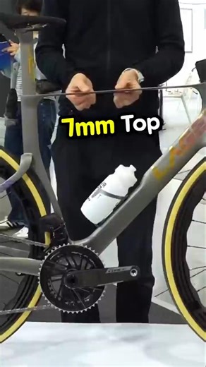 World's Thinnest 7mm Top Tube 😮 A 3D-Printed Titanium Road Bike