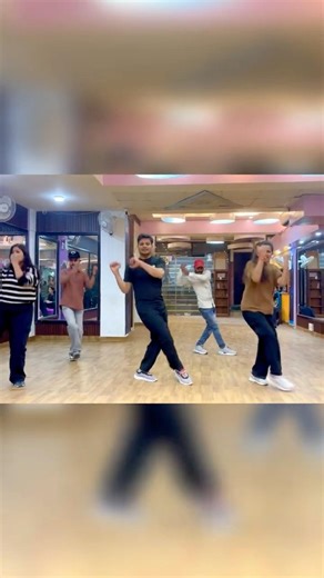 Squad Dance on Aankh Lad Jaave 🔥 Funny + Full Energy 😂 | Dance Cover