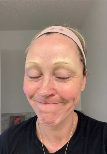 Enhance Your Look with Microblading Eyebrows