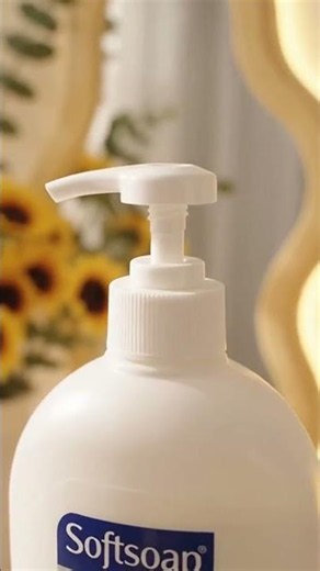 🛁 Softsoap Whitening Cream Bath Product Showcase