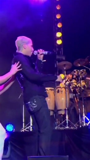 Y no puedo olvidarte 🎶 #rbd #rebelde