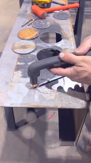 5.1K views | Struggling to cut a perfect circle as a welder Check out this hack using a wrench to help you cut perfect circles every time ant_thewelder #WeldingHack #WeldingTraining #WeldingSchool #trending #tutorial #foryoupage #diy #fypシ #fyp #fypviralシ #fypシ゚viral #reelsusa #welding #meme #crafts #foryou #funny | DIY JM | Facebook