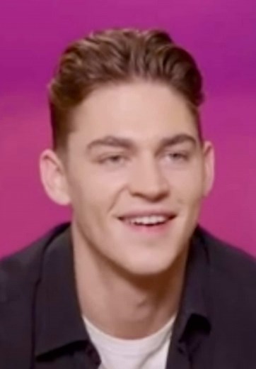 Hero’s After movie #interview about After #steamyscenes Working in some art for us, HERO fans, with deep love. We love you!🖤🚀 #happynewyear #happynewyear2025 🎉 #after #afterwecollided #afterwefell #aftereverhappy #aftereverything #hardinscott #troublemaker #darkpast #interview #hessa #tessa #tessayoung #hero #british #herofiennestiffin #hotguy #heartthrob #josephinelangford #hft #viral #fyp #fypシ