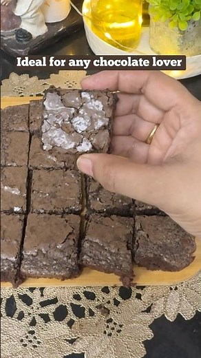 Best Fudgy & Chewy Brownie Ever!