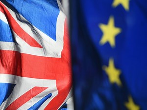 Downing Street dismisses calls to extend Brexit transition period