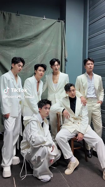 白马王子们: 2025 星光颁奖典礼