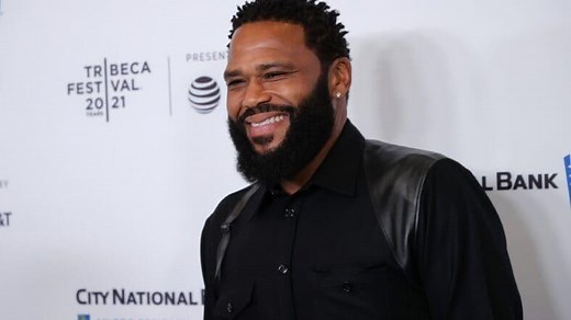 Law & Order’ cast on 2022 revival: ‘The mothership is back, baby’