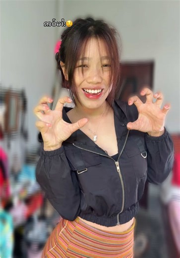 လႃႉယူင်ႇ: ႁႂ်ႈပီႈၵိၼ် အကြောင်းအရာများ