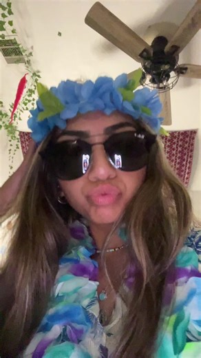 beepy (@beepyotter)’s videos with original sound - GivingTheLyrics