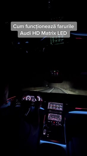 Farurile Audi de pe Q8, versiunea de top, HD Matrix LED. Există faruri mult mai avansate tehnologic la Audi, de exemplu la A8 facelift. Dar, vă voi prezenta curând Audi Digital Matrix LED, proaspăt lansate pe Q8 e-tron, adevărate opere de artă dpdv al tehnologiei actuale. 👀 #audi #audihdmatrixled #audiq8 #audimatrix