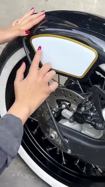 13K views · 488 reactions | YAMAHA xsr155 custom phiên bản Limited ️ | CT SHOP MOTOR | Facebook