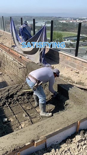 Satisfying Pools on TikTok