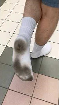SHOES OFF! Town walk in white socks #noshoes #footprints #socks #socksoutside #shoeless