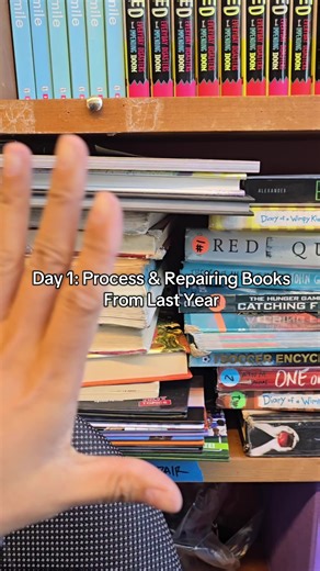 come process books with me 🥰 #librarytok #school #librarian #books #bookrepair