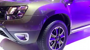 Have you heard that the Duster is now available with Efficient Dual Clutch (EDC) automatic transmission for an even more enjoyable drive? // Savez-vous que Dacia Duster s’équipe désormais d’une boîte de vitesses automatique Efficient Dual Clutch (EDC) pour plus d’agrément de conduite ? | Dacia