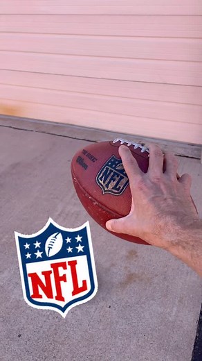 Week 8 NFL Locks  Is Jeff Right? | Auction of Champions | Facebook