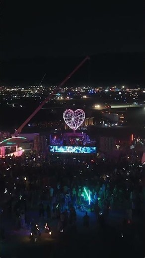 Full Burning Man 2025 set out now. Thank you Robot Heart and everyone who made this set possible.