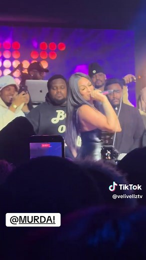 She was talking her shittt‼️🔥 #nyc #murdab #femalerapper #fyp #concert