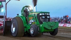 102K views · 1.4K reactions | Pro Stock Tractor Pulling action from Scheid Diesel Extravaganza 2022 saturday with THE Lucas Oil Pro Pulling League #propulling #prostocktractors #wompwomp Scheid Diesel Service Co., Inc. | BUILT Diesel MAFIA | Facebook