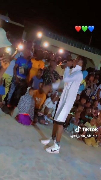 Vidéos de EL_KDN Officiel 🇧🇫 (@el_kdn_officiel) avec son original - EL_KDN Officiel 🇧🇫