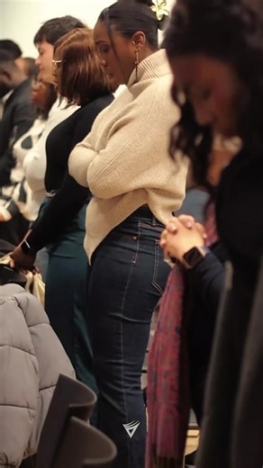 All we want is to see You, Jesus ✨ Not programs, not performances - just Your presence. Come and have Your way in our hearts and in our midst. 🙏🔥 #JesusAtTheCenter #AllForJesus #hispresence