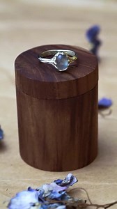 Blue Labradorite Ring “anuu”, 14k Gold Engagement Ring, Unique Nature Jewelry, Vine Wedding Ring, Unusual Anniversary Gift, Gemstone Ring - Etsy