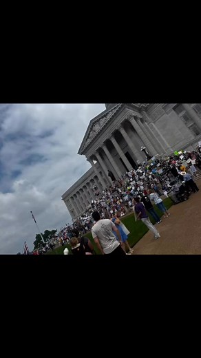 Peaceful protest 🫶🏼✌🏼🇺🇸 | Audrey Johnson