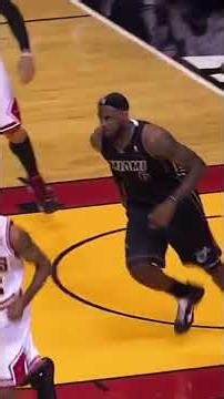 LeBron James TOP 3 Alley-Oop Dunks 🤯 #shorts