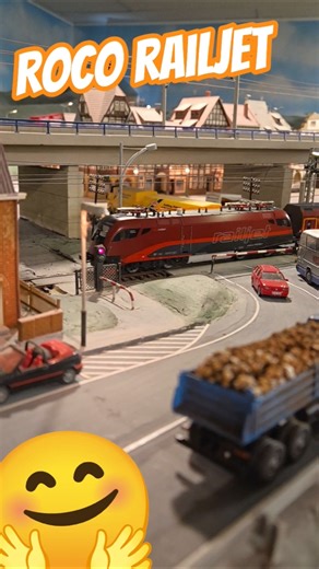 Modelleisenbahn H0 Trainspotting Roco Railjet #moba #modeltrains #modelrailroad #h0scale #shorts