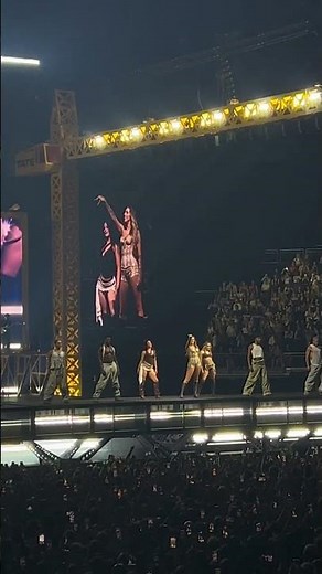 Tate Mcrae - Greedy live O2 Arena. Miss possessive tour #Tatemcrae #concert