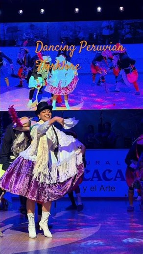 Dancing 💃 🇵🇪 Peruvian folklore