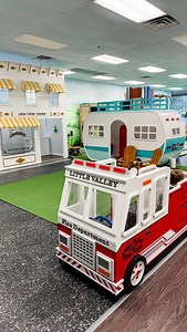 Little Valley Play Cafe has arrived ‼️ This indoor play cafe is designed for crawlers to age 7! Perfect stop during your #Knoxville getaway with kids. Plus delicious coffee for parents ☕️! Looking for more kid-friendly ideas? Head to the link in our bio and click this post! #KnoxRocks | Visit Knoxville