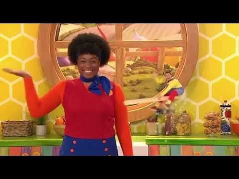Big Cook Little Cook Reboot - Theme Song