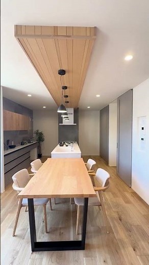 【ルームツアー】インナーテラスのある贅沢な平屋｜木の温もりを感じる洗練された暮らし#平屋 #ルームツアー #インナーテラス #平屋住宅工房 #注文住宅 #新築 #shorts #roomtour
