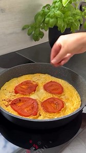 Simple Healthy Breakfast Wrap! 🥑 Full Recipes In Caption 👇 Revitalize your keto journey with our print-ready e-book featuring 300 delicious recipes. Elevate your health and taste experience today! 🌟📚 https://cutt.ly/JwZa1idO The Keto Recipes Ingredients: - two eggs - spinach - avocado - salt - chili pepper, and - black pepper Directions: - Lightly fry the tomatoes, beat the egg with salt, and transfer it to the pan. - While the egg starts to cook slightly, place the lavash bread (low carb) o