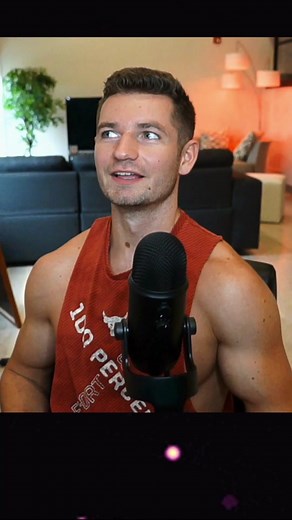 Did you know that despite having two X chromosomes, women only keep one actuve in every cell? 👀 #science #cat