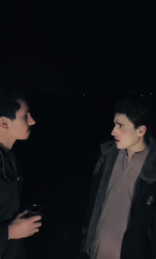 Bragi funny 😄 #viral_video #unfreezemyaccount #fypシ゚ #foryoupsgeoffical #Poshtofunnyvideo@♛`₿ŦЌ✘ŞŦAŘ`♛ @🔥.Ř.Ì.Ź.Ŵ.Ǎ.Ñ_Ř.Â.Ň.Ā.🔥