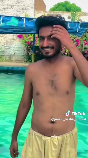 Mini Vlog: Swimming Pool Adventures Part 2