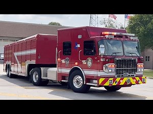 Houston Fire Department Rescue 11 Responding