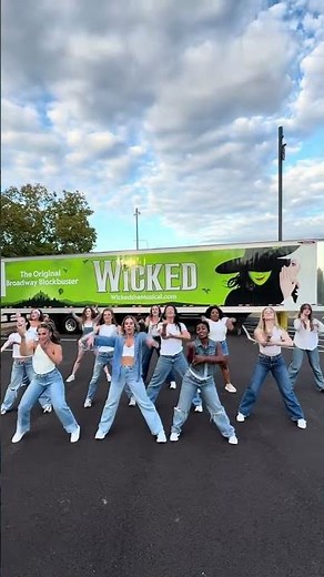 When the WICKED tour truck rolls in, you know Oz has arrived! 💚✨