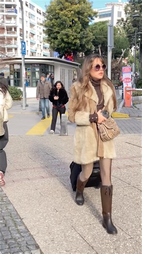 Would you Walk here 👠 Elegant City İZMİR [4K] #shorts #viral #trending #like #love