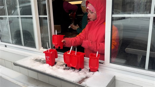 Free Ice Cream Scoops Up Big Support for Vermont Foodbank in Colchester
