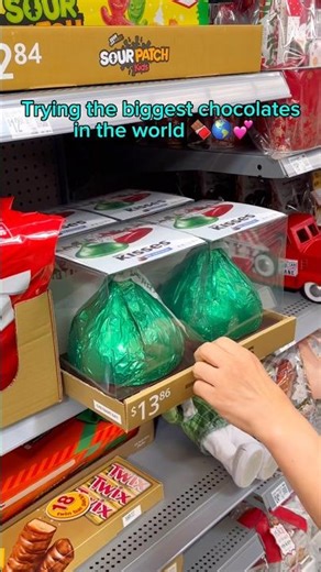 Trying the biggest chocolates in the world #food #eating #mukbang #dessert