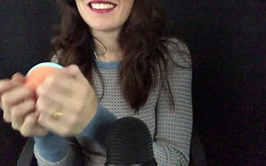 Queen of Tapping♥敲击女王的杯垫触发