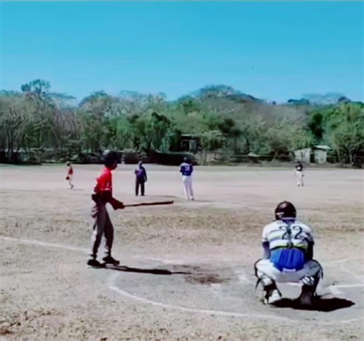 Bernie Williams: A Baseball Legend's Journey