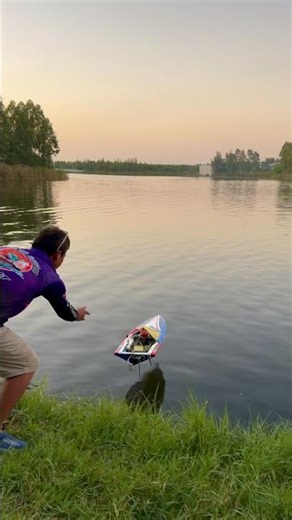 Rc gas boat#rcboat#rc#hobby#sports#engine#เรือบังคับ#racing#watersports#fast#dawutrcboat