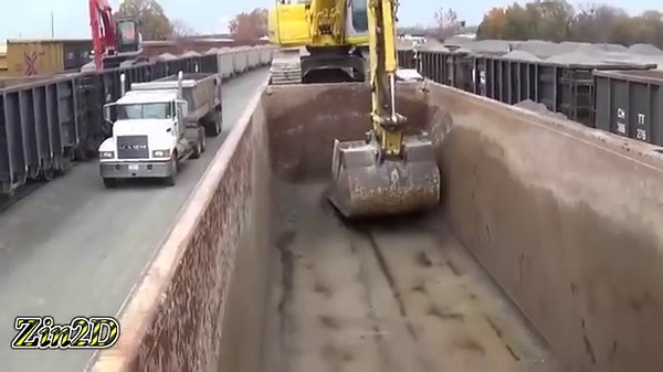 43K views · 398 reactions | Extreme Dangerous Big Climbing Excavator Operator Skills, Fails Heavy Equipment Excavator Driving | Excavator drivers - sailors | Facebook