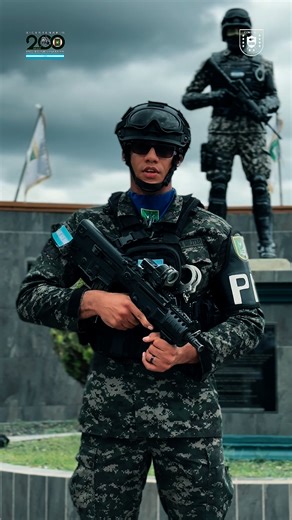 186K views · 7.5K reactions | En el marco de la conmemoración del CCIV Aniversario de nuestra Independencia Patria, garantizando el orden y la protección de la ciudadanía. | Policía Militar de Honduras | Facebook
