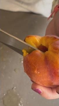 Peach Pit Removal Hack: Does It REALLY Work?